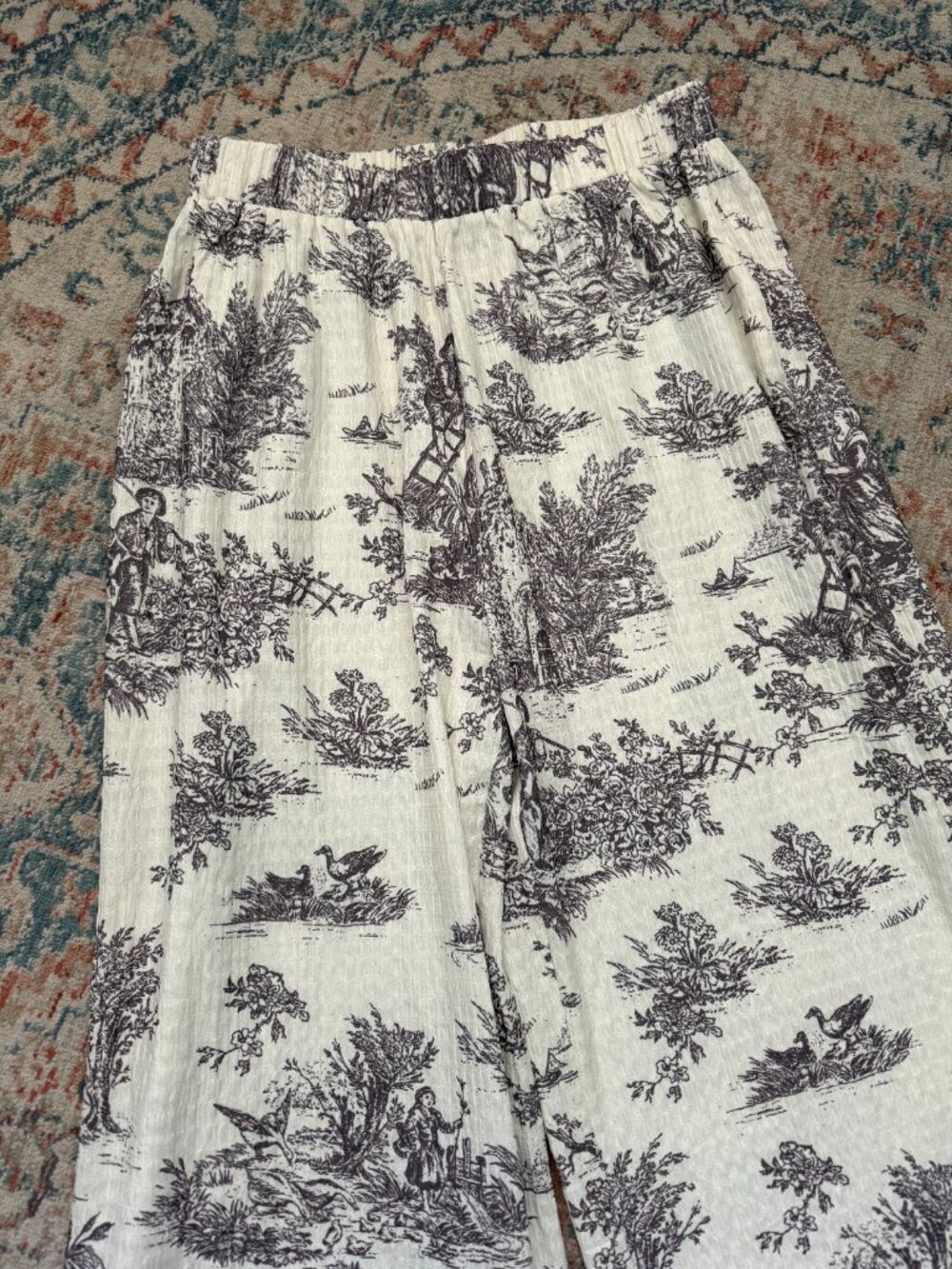Cider Toile De Jouy Wide Leg Trousers : Small - Picture 3 of 7